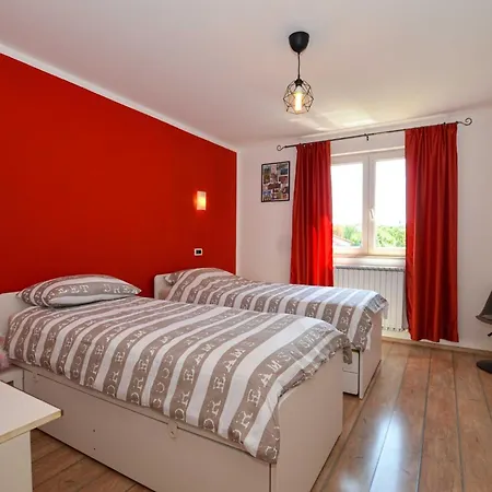 Radovani Peaceful And Serene With Terrace - Two Bedroom With Terrace * Rovinj